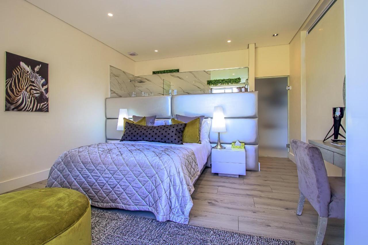 Badgemore Villa Guesthouse เคปทาวน์ ภายนอก รูปภาพ