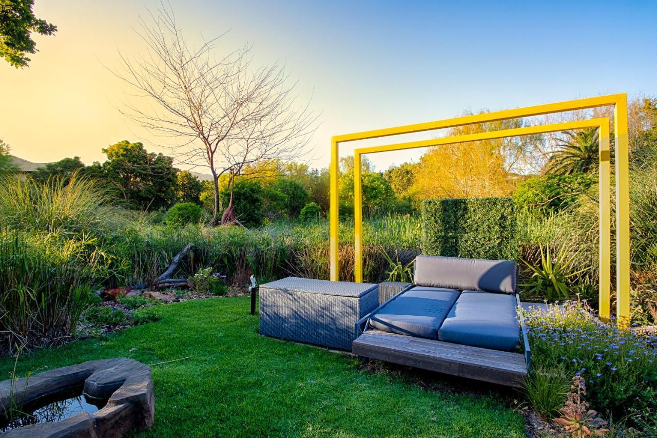 Badgemore Villa Guesthouse เคปทาวน์ ภายนอก รูปภาพ